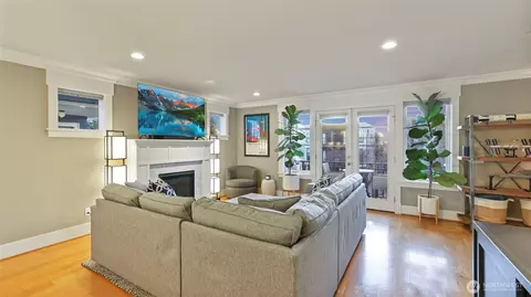222 A 12th Ave E, Seattle, WA 98102 photo 7