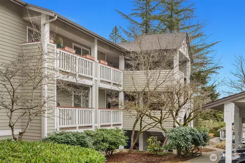 18501 SE Newport Way #K244, Issaquah, WA 98027