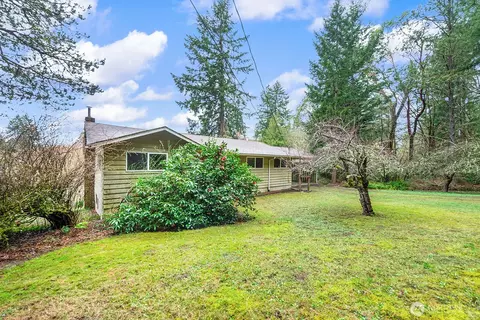21603 135th Ave SW, Vashon, WA 98070