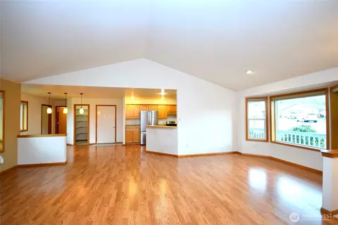 61 Eastgate Pl, Sequim, WA 98382 photo 4