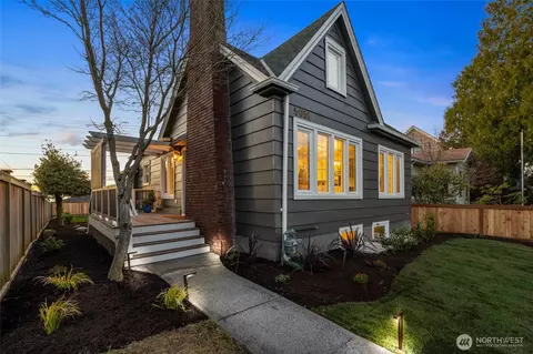 5051 36th Ave SW, Seattle, WA 98126