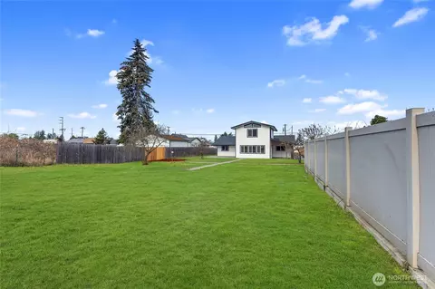 233 W Hammond St, Sequim, WA 98382 photo 33