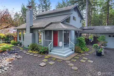 71 E Shetland Rd, Shelton, WA 98584