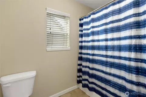 Bath - 4015 202nd St E, Spanaway, WA 98387 photo 5 of 5