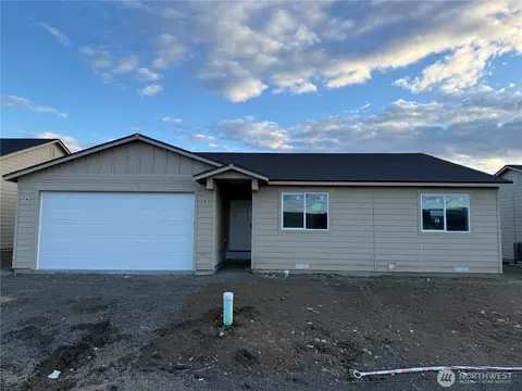 2386 Noah St SE, East Wenatchee, WA 98802
