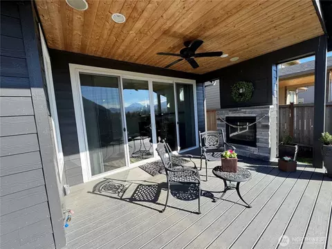 482 Sigrist Dr E, Enumclaw, WA 98022 photo 11