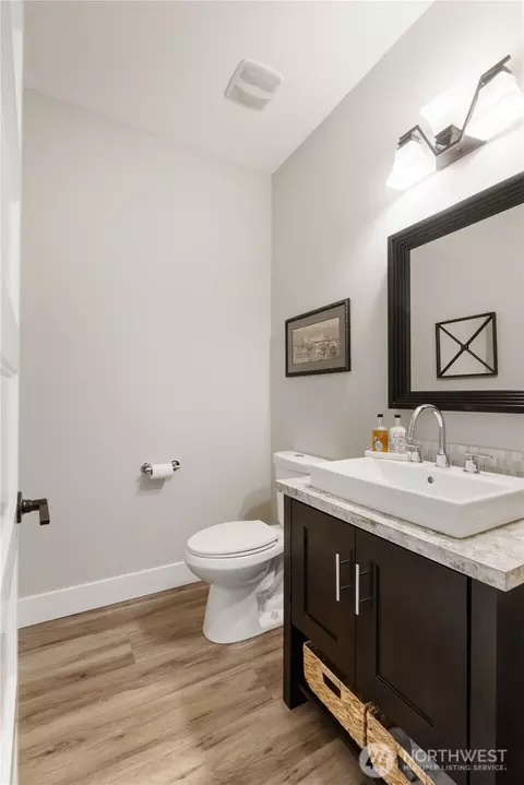 482 Sigrist Dr E, Enumclaw, WA 98022 photo 5