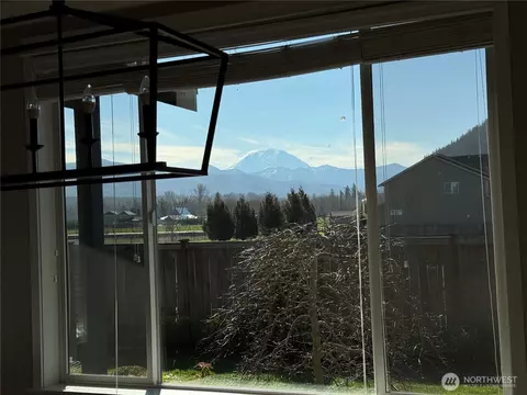 482 Sigrist Dr E, Enumclaw, WA 98022 photo 17