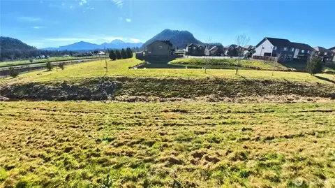482 Sigrist Dr E, Enumclaw, WA 98022 photo 38
