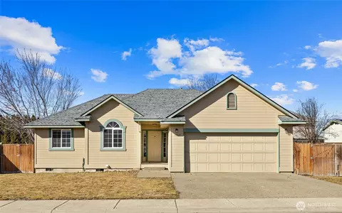 1707 N Indiana Dr, Ellensburg, WA 98926