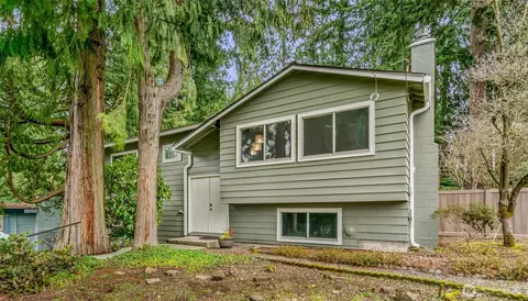 13236 108th Ave NE, Kirkland, WA 98034