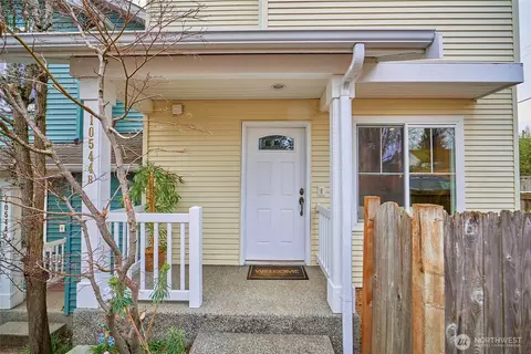 10544 Stone Ave N #B, Seattle, WA 98133