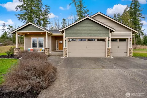 16444 Lawrence Lake Rd SE, Yelm, WA 98597