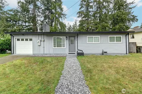 8709 Wildwood Ave SW, Lakewood, WA 98498