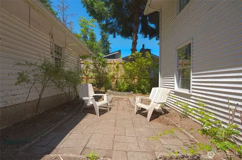 7508 Juniper Dr, Everett, WA 98203 photo 4
