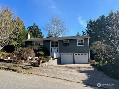 16605 NE 91st St, Redmond, WA 98052