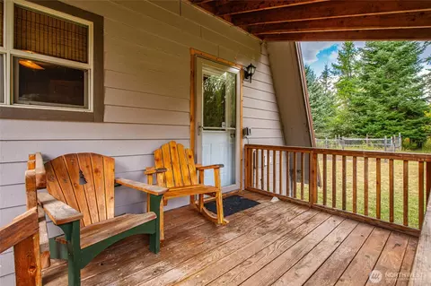 Exterior - 222 W Joyner Dr, Cusick, WA 99119 photo 2 of 7