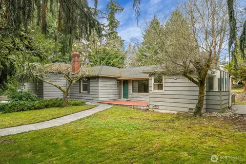 6234 NE 130th Pl, Kirkland, WA 98034