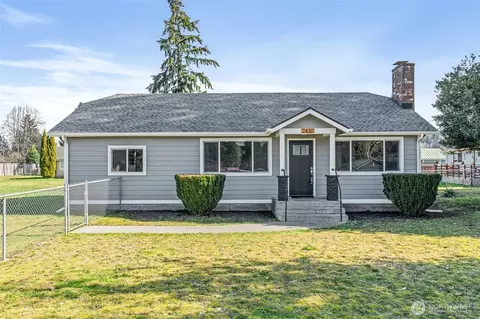 2430 Seward Ave, Centralia, WA 98531