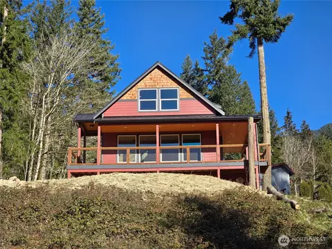 54903 305th Ave E, Ashford, WA 98304