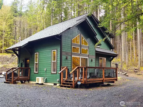 134 Richer Dr, Packwood, WA 98361