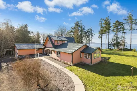 41329 Foulweather Bluff Rd NE, Hansville, WA 98340
