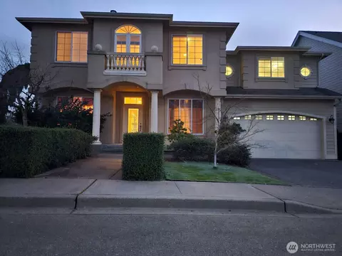 1725 SE 8th St, Renton, WA 98057