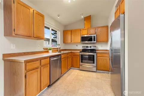 6929 Highland Dr, Everett, WA 98203 photo 10