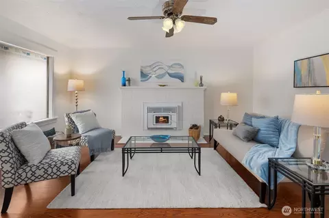 809 Sumner Ave, Sumner, WA 98390 photo 5