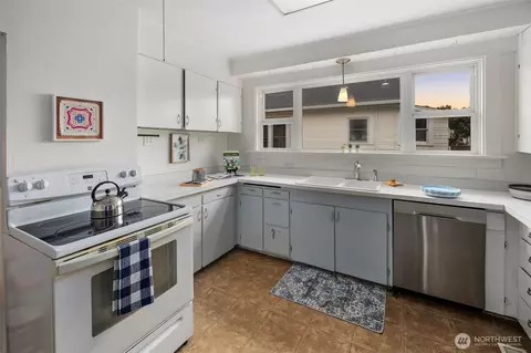 809 Sumner Ave, Sumner, WA 98390 photo 10