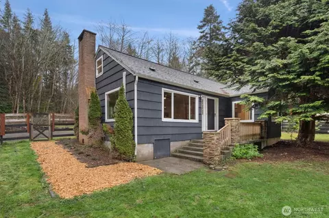 31740 State Highway 3 NE, Poulsbo, WA 98370