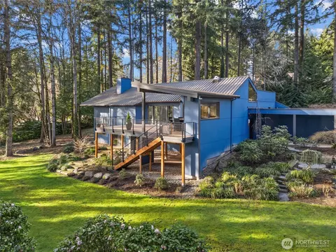 2457 134th Ave NE, Bellevue, WA 98005