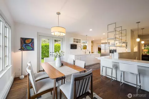 Dining - 2104 16th Ave E, Seattle, WA 98112 photo 2 of 2