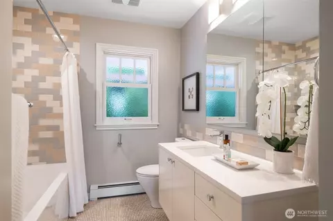 Bath - 2104 16th Ave E, Seattle, WA 98112 photo 1 of 3