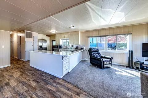13320 Hwy 99 #37, Everett, WA 98204 photo 7