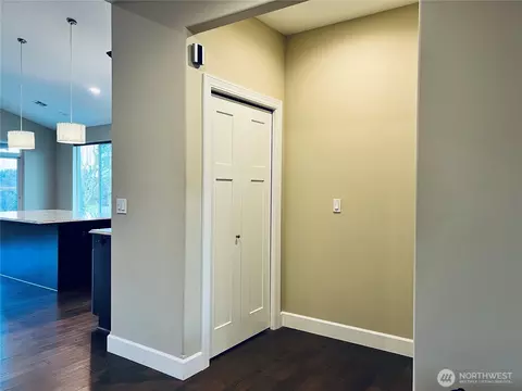 Entry Way - 72 Sandness Ct, Sequim, WA 98382 photo 2 of 2