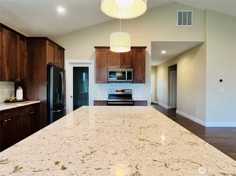 Kitchen - 72 Sandness Ct, Sequim, WA 98382 photo 1 of 3