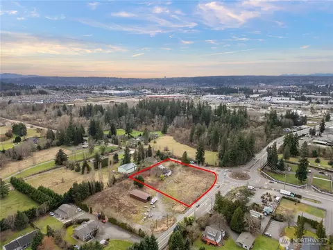7740 196th Ave NE, Redmond, WA 98053