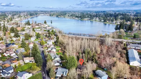 14710 SE 274th Ct, Kent, WA 98042