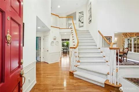 Entry Way - 15624 32nd Ave SE, Mill Creek, WA 98012 photo 1 of 4