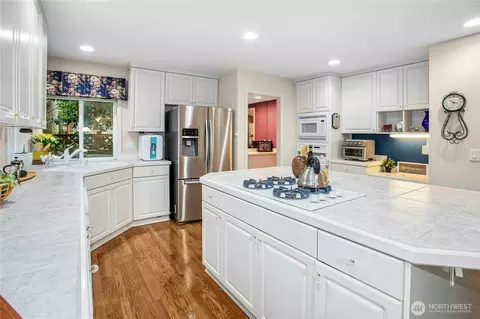 Kitchen - 15624 32nd Ave SE, Mill Creek, WA 98012 photo 2 of 4