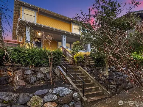 2762 S Washington St, Seattle, WA 98144
