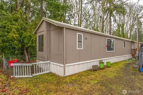 6420 Old Pacific Hwy #18, Kalama, WA 98625