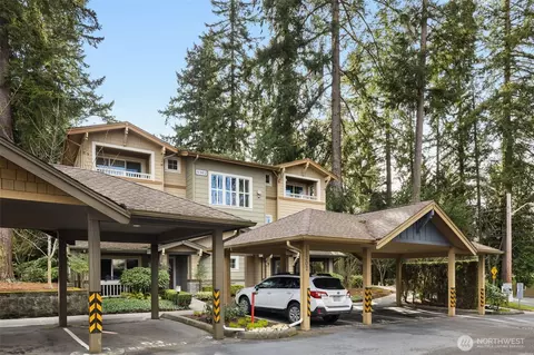11302 124th Ave NE #201, Kirkland, WA 98033