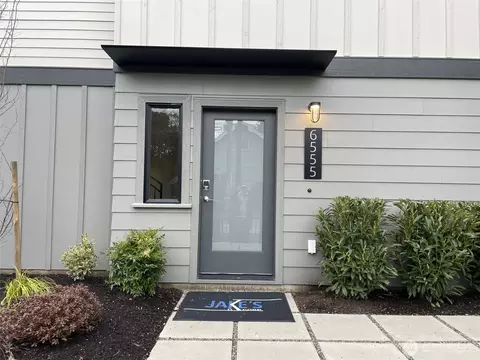6555 26th Ave NW, Seattle, WA 98117