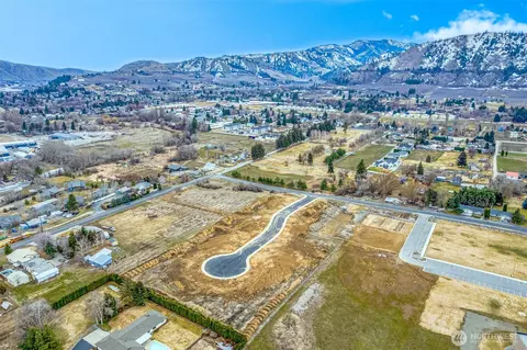124 Fruitful Pl, Cashmere, WA 98815