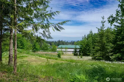 136 Bonneville Ln, Sequim, WA 98382 photo 3