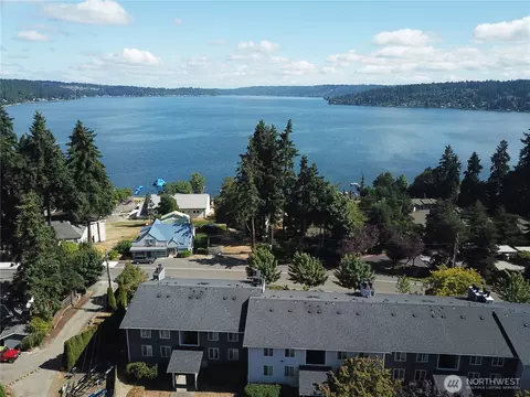 4171 W Lake Sammamish Pkwy SE #A301, Bellevue, WA 98008