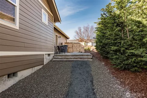 Exterior - 481 Morgison Loop, Sequim, WA 98382 photo 7 of 8