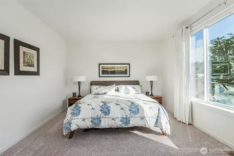Bedroom - 481 Morgison Loop, Sequim, WA 98382 photo 3 of 4